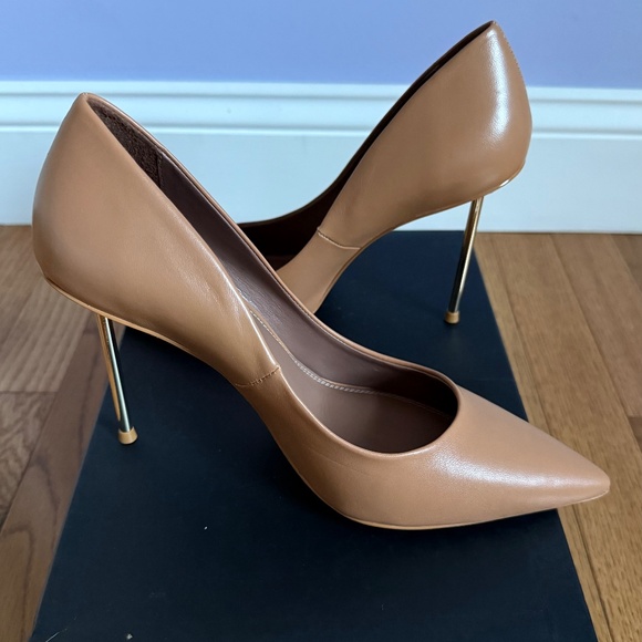 BCBG MAXAZRIA MARAIN CHESTNUT LEATHER PUMP GOLD METAL HEEL SZ 8M/39 NIB $258 - Picture 7 of 11